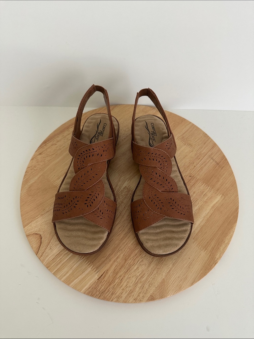 Easy Street Womens Weare Wedge Sandals